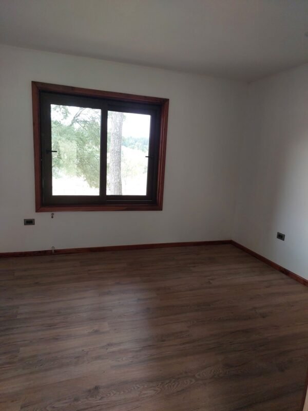 10 ARRIENDO DE CASA