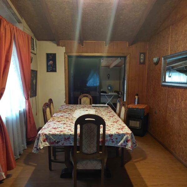 SE VENDE CASA CON CABAÑAS, EN LA UNIÓN